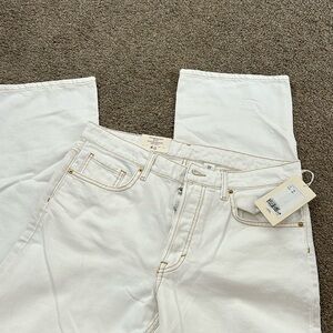 Relaxed straight jeans